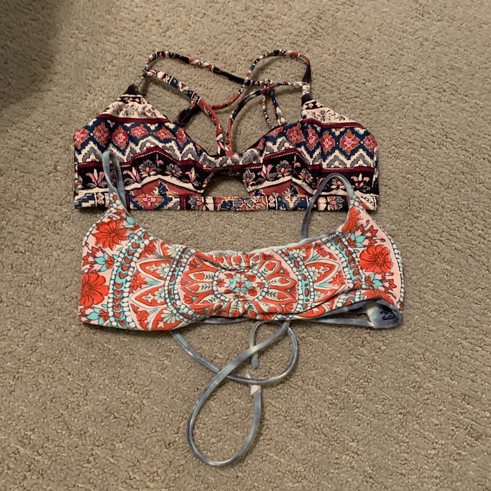 billabong bikini top bundle